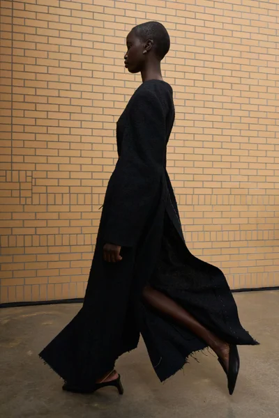 Look 3